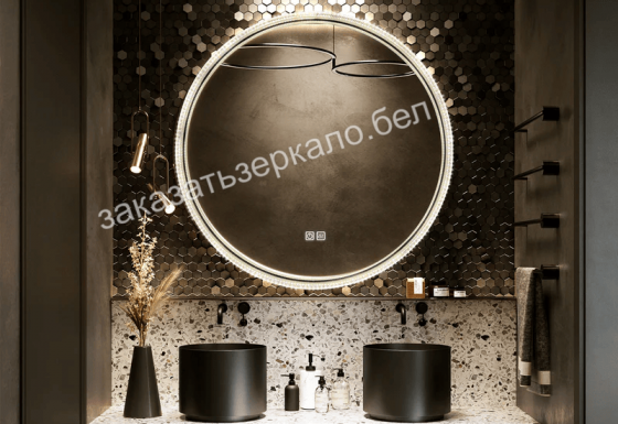 Круглое зеркало в душевую