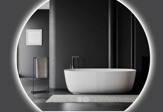 Полукруглое зеркало для ванной команты с подогревом